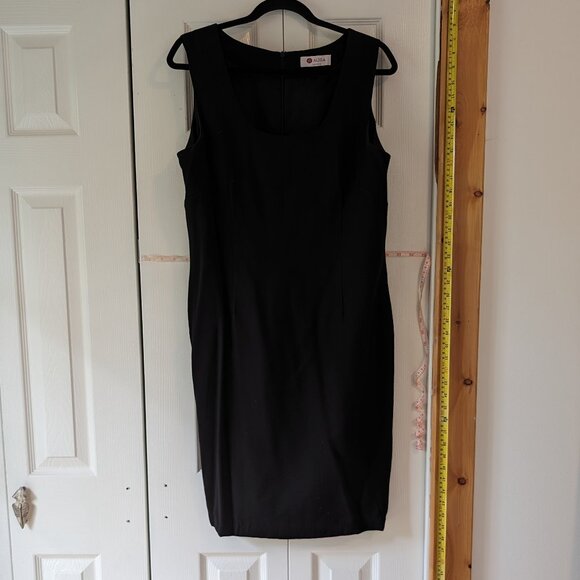 Black fitted dress LBD 12 - Picture 1 of 9